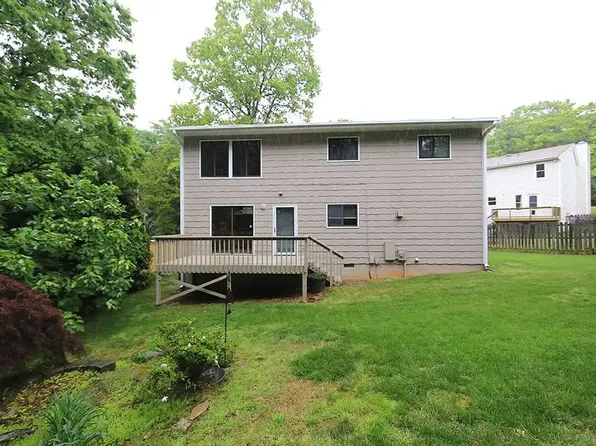 505 Fostoria Ct, Raleigh, NC 27606