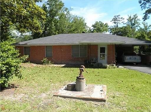 2nd image of 2621 Pack Rd