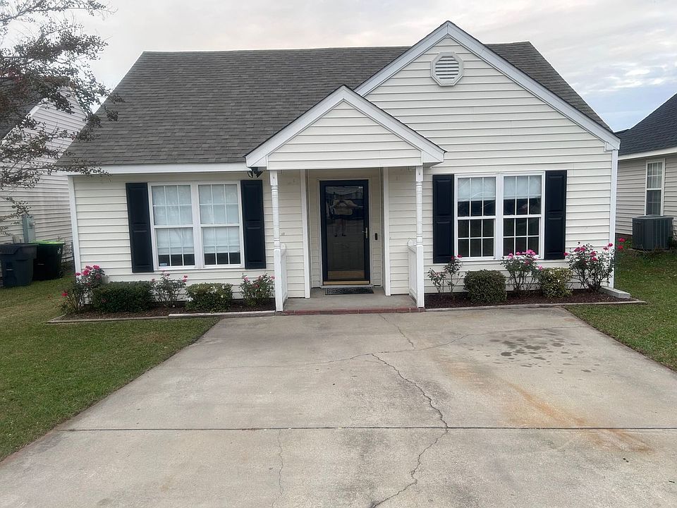 1st image of 5165 Parkerwood Dr