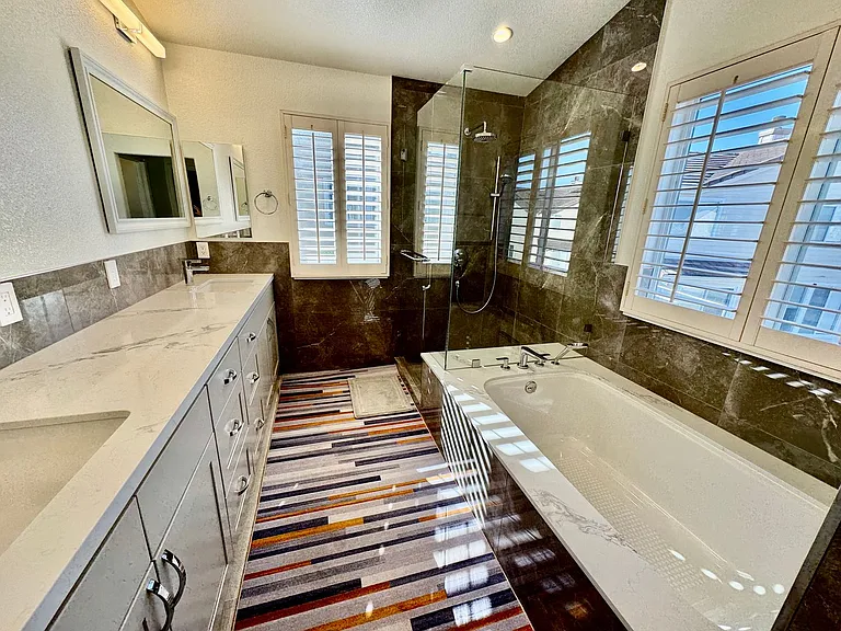 12 Amberwood Cir — Photo 21