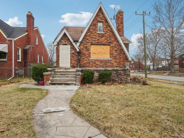 10055 Ward St, Detroit, MI 48227