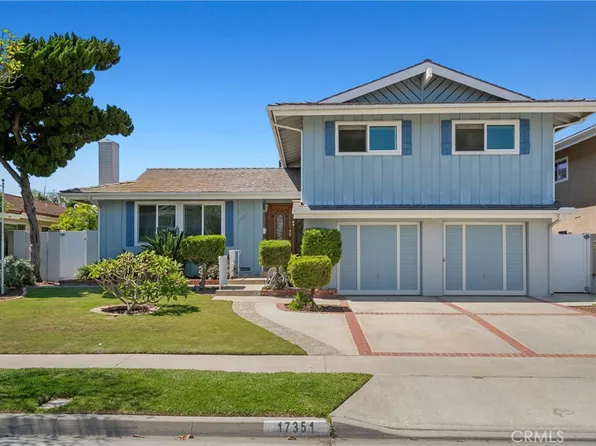 17351 Breda Ln, Huntington Beach, CA 92649