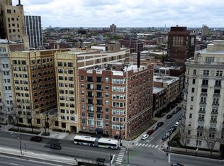 3330 N Lake Shore Dr APT 3G, Chicago, IL 60657