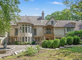 80 Ashton Dr, Burr Ridge, IL 60527