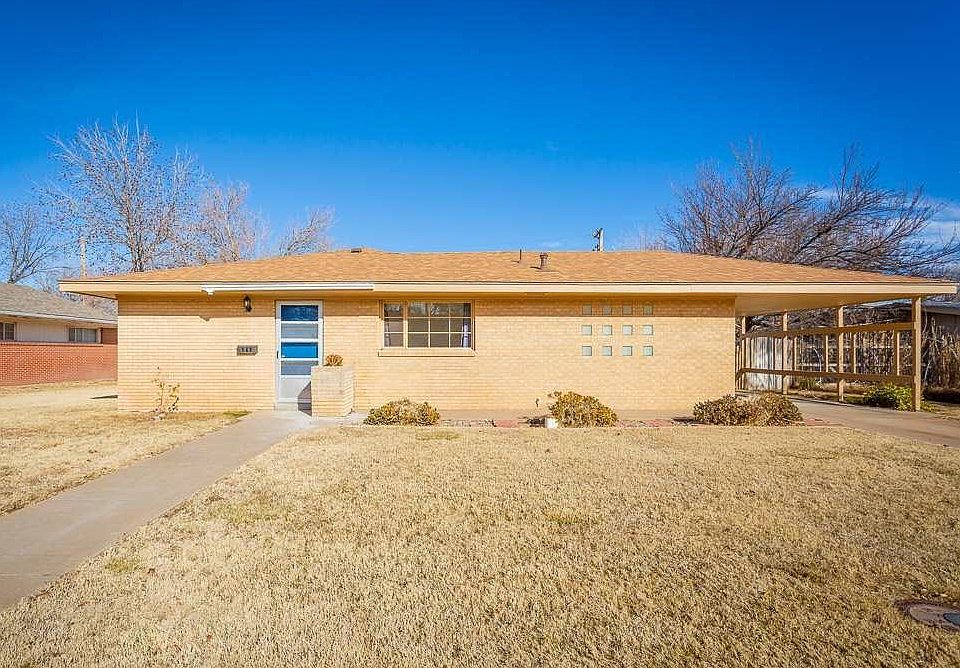 1st image of 703 S Plains Park Dr