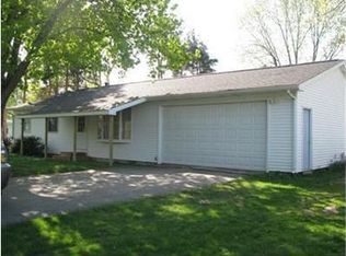 39233 County Road 374, Paw Paw, MI 49079