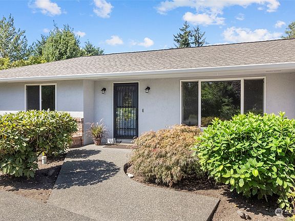 5th image of 1301 3rd Avenue NW