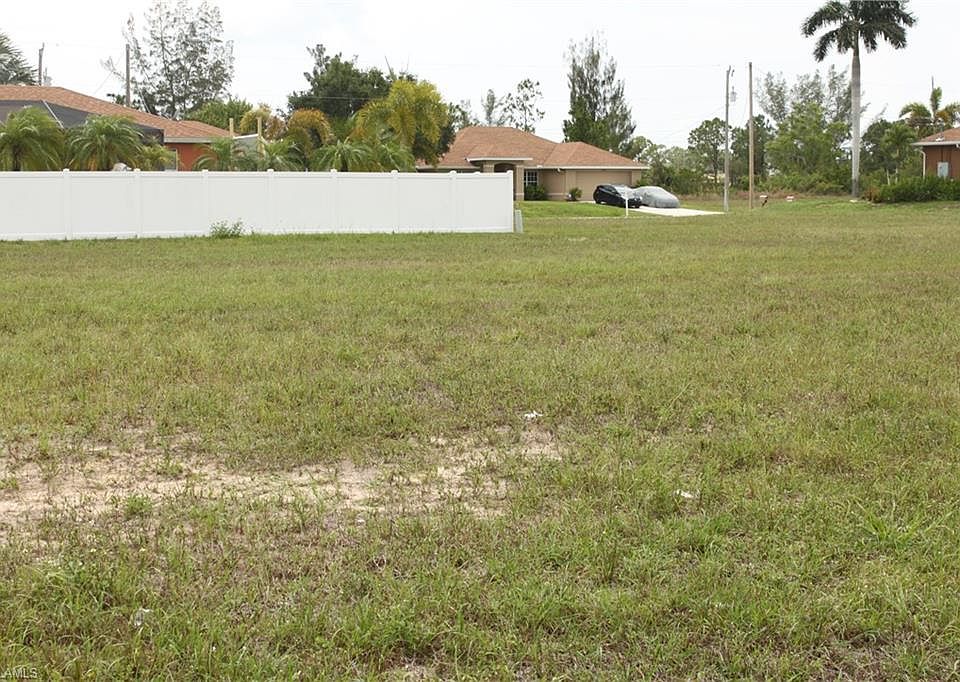 2nd image of 4032 NE 10th Ave
