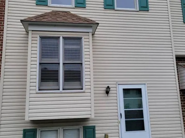 142G 15th St, New Cumberland, PA 17070