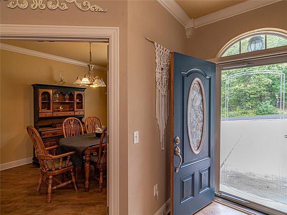3rd image of 25 Scalloway Dr