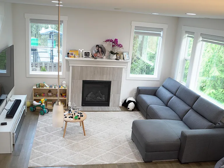 22300 SE 43rd Pl — Photo 13