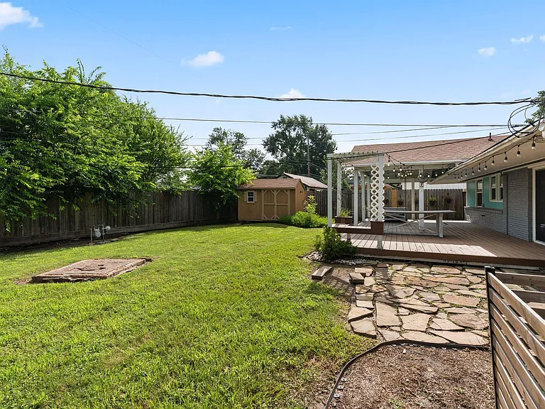 5110 Hialeah Dr — Photo 27
