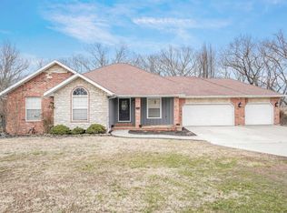 2328 Melton Dr, Nixa, MO 65714