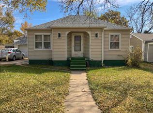 516 Brown St, Alma, NE 68920