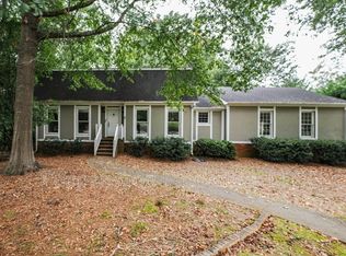 204 Fernbrook Cir, Spartanburg, SC 29307