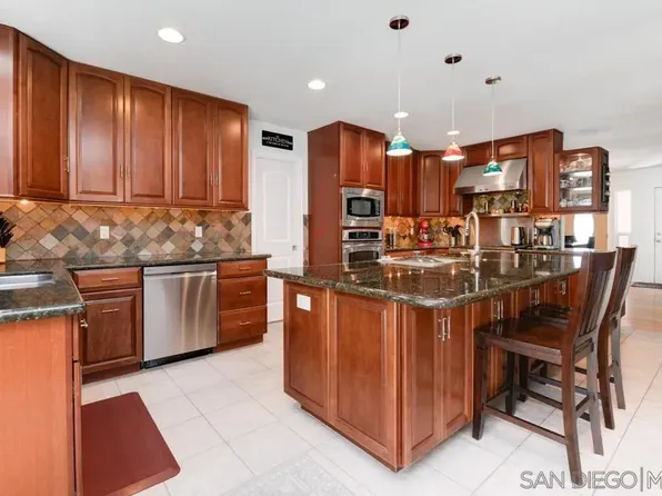 8480 El Paso St, La Mesa, CA 91942