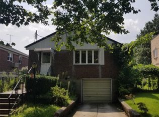 6418 232nd St, Bayside, NY 11364