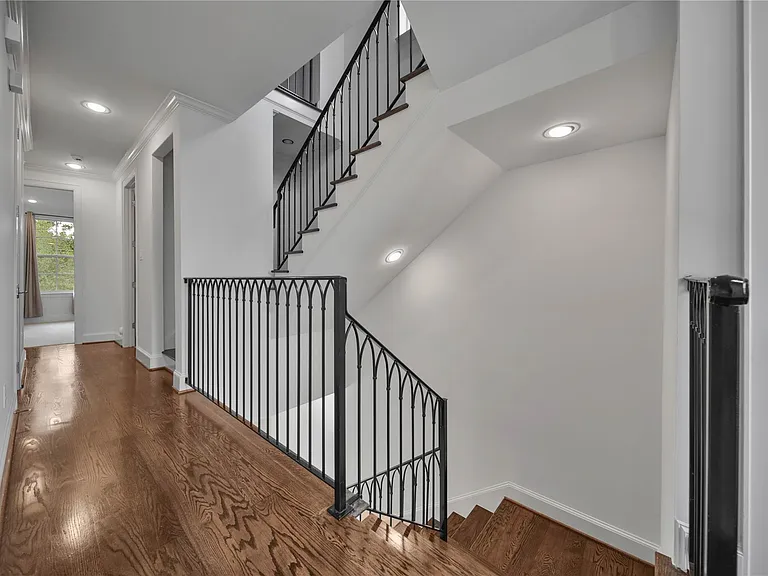 42 Wooded Park Pl — Photo 17
