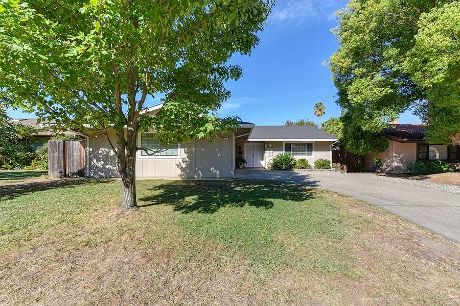 1st image of 6409 Cerromar Cir