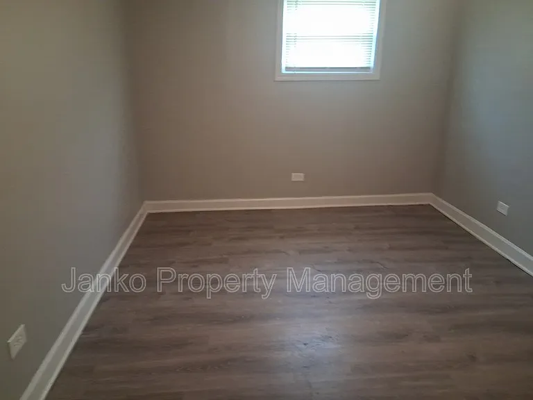 392 Hickory St #1E — Photo 7