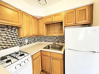 Rented by Bruma Realty LLC