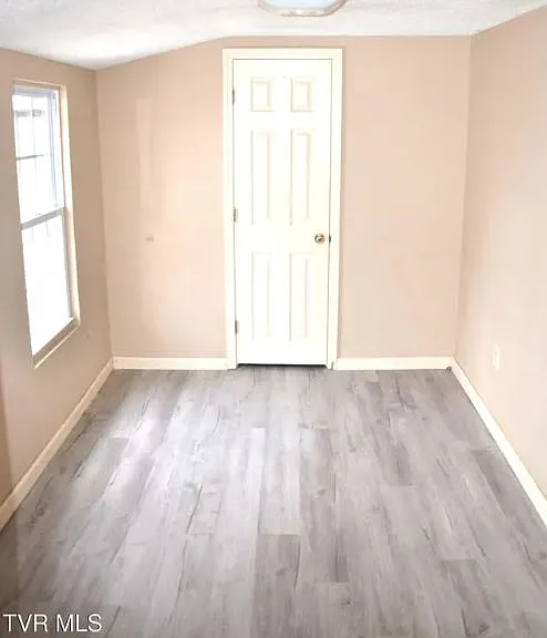 Bonus room - office?