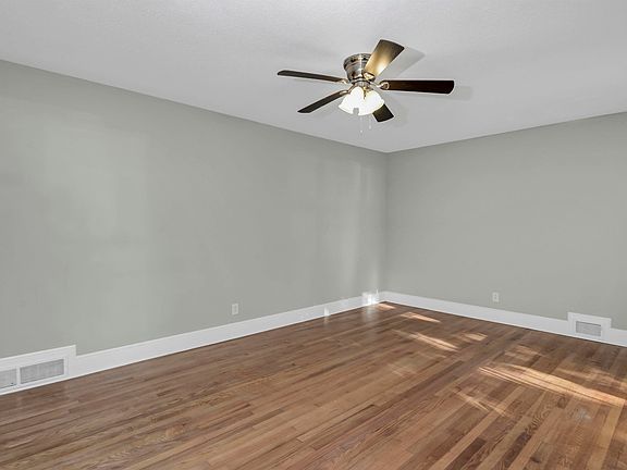 5th image of 1615 Morninghill Dr