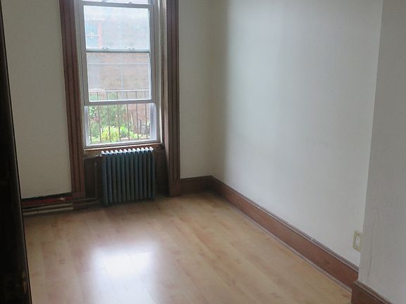 2nd image of 588 Vanderbilt Ave APT 2