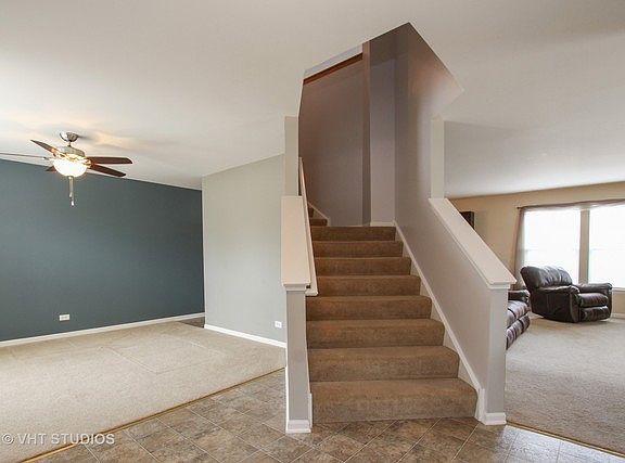 2nd image of 636 Turnburry Ln