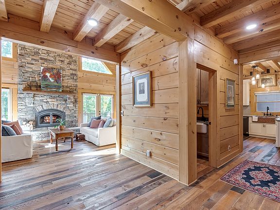 14th image of 6011 Garrison Springs Rd