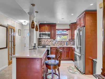 516 Elton Street, Brooklyn, NY, 11208