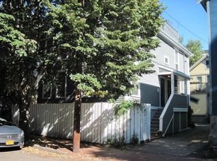 551 Franklin St #2, Cambridge, MA 02139