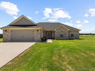 171 Bull Run, Calera, OK 74730