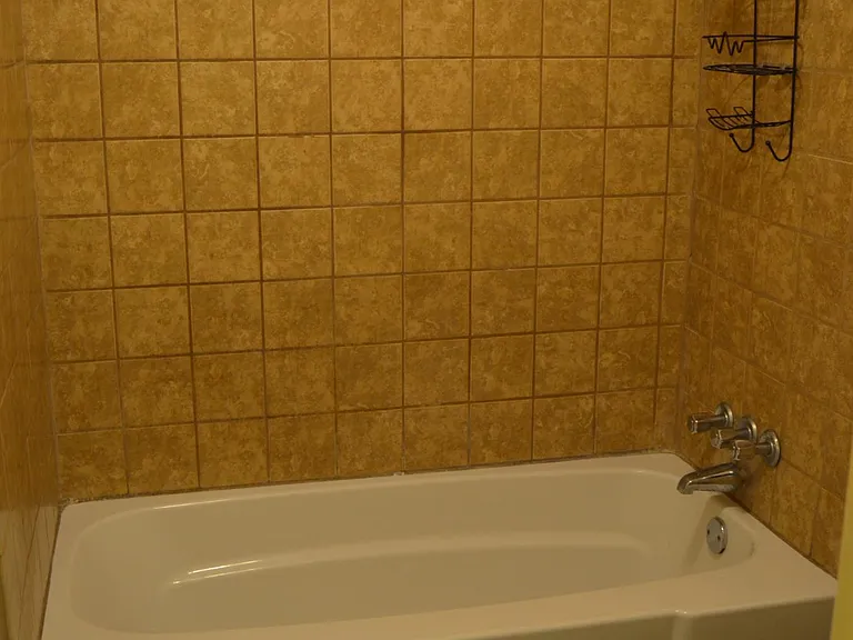 3214 Hunters Glen Dr — Photo 20