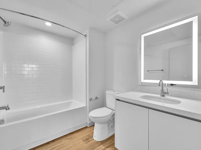 1240 Magnolia Ave #201 — Photo 11