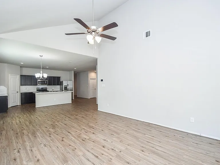 14118 Silver Falls Ct — Photo 10