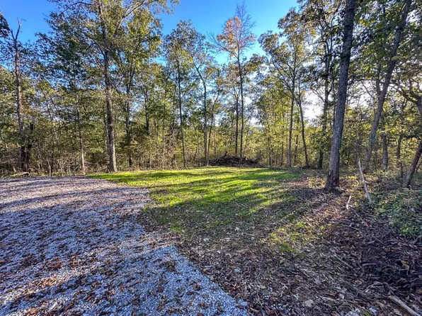 6147 New Zion Rd, Falmouth, KY 41040