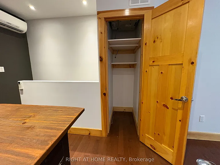 129 Ulster St #3 — Photo 11
