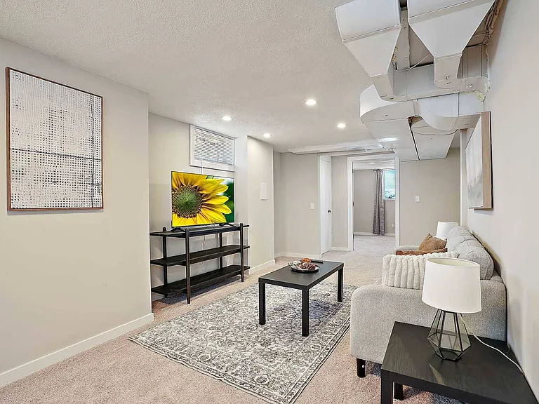 5912 Bartlett Blvd — Photo 17