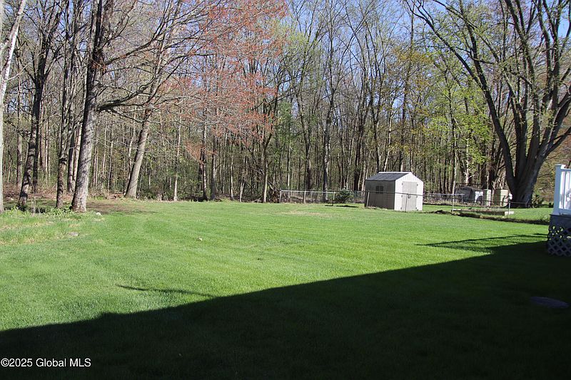 5th image of 10 Stephen Road
