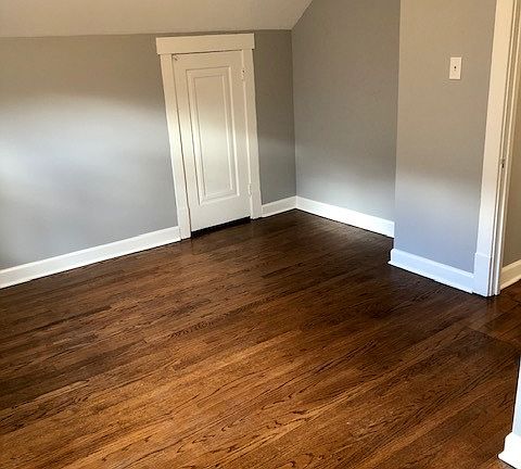 5th image of 4027 N Kilbourn Ave