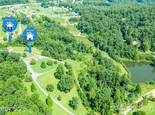 120 Corvis Ln, Flat Rock, NC 28731