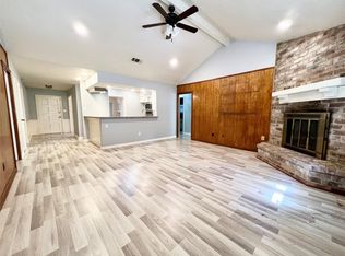 422 Gamewood Dr, Spring, TX 77386