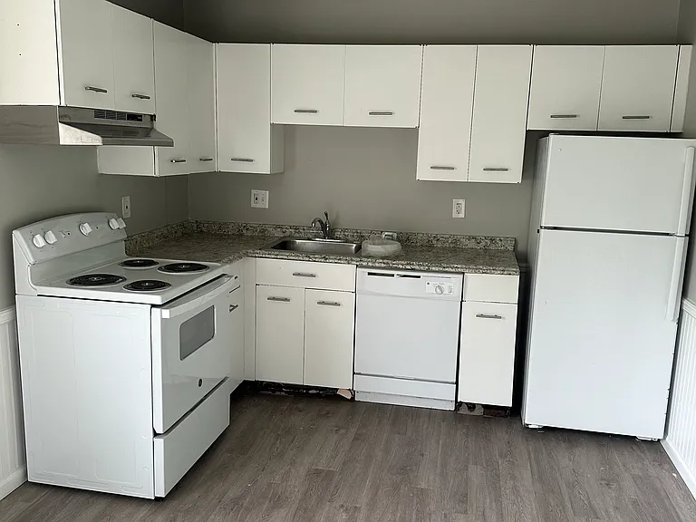 Mulberry Row Apartments — Photo 19