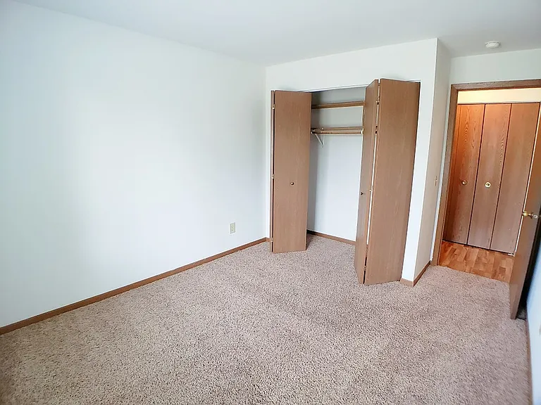 Orchard Village Apartments — Photo 131