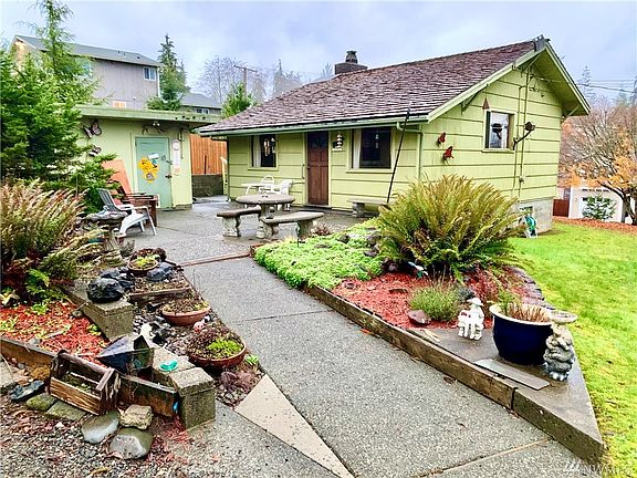 2nd image of 1316 Pioneer Blvd