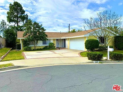 6308 Villa Rosa Dr Photo 1