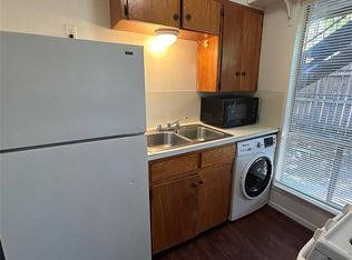 1011 W 23rd St APT 102, Austin, TX 78705