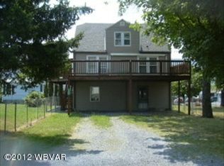 860 Maple St, Lock Haven, PA 17745