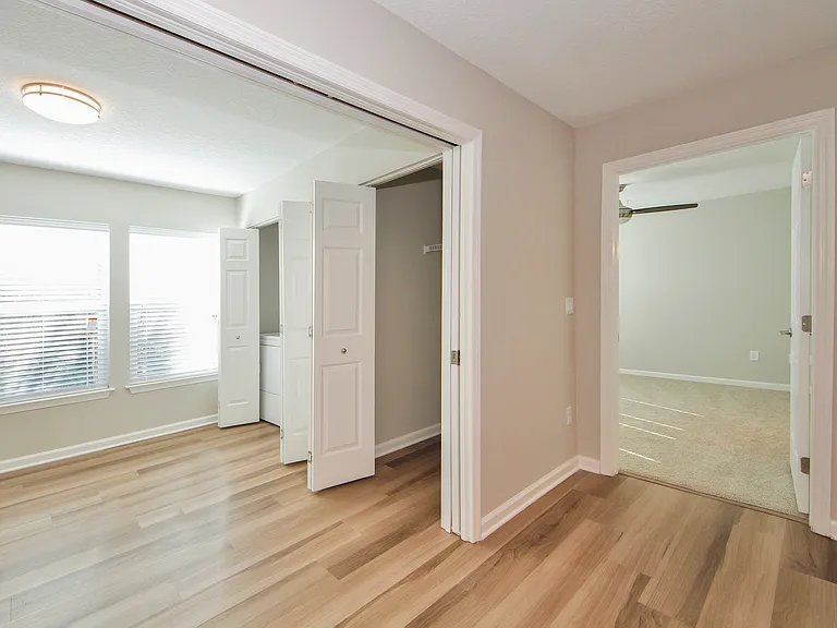 Via Tuscany Apartments — Photo 20